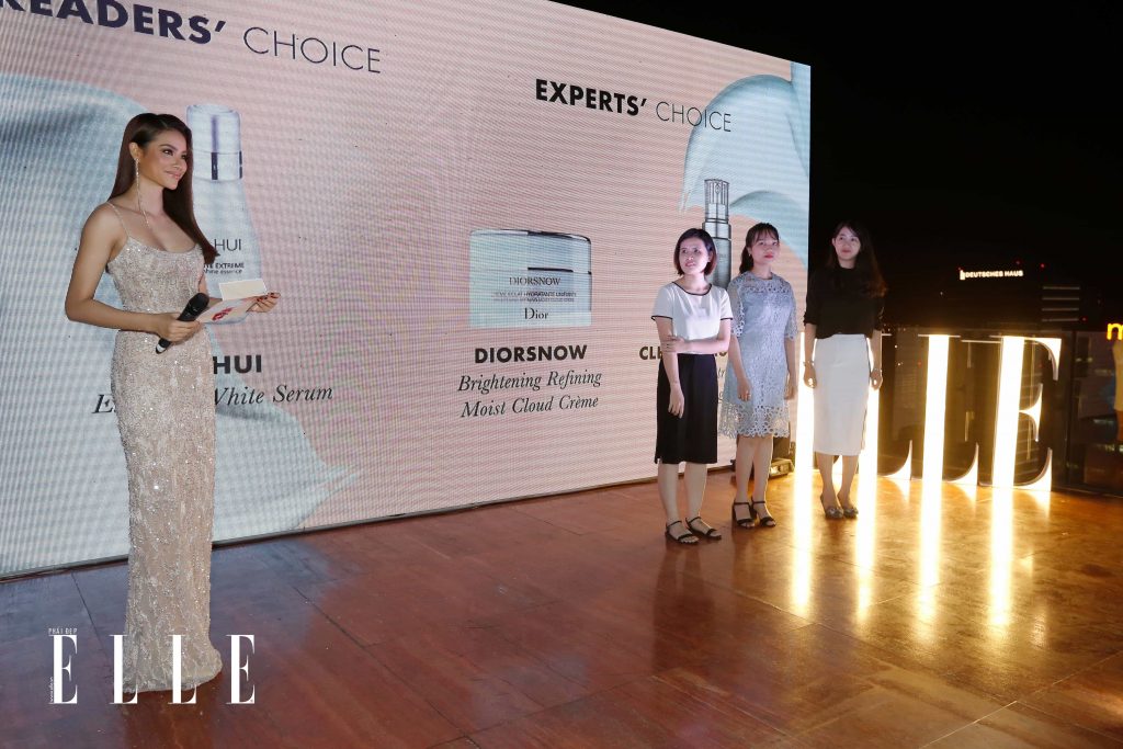 ELLE Beauty Awards 2018: Phạm Hương chiến thắng giải Best Hair 