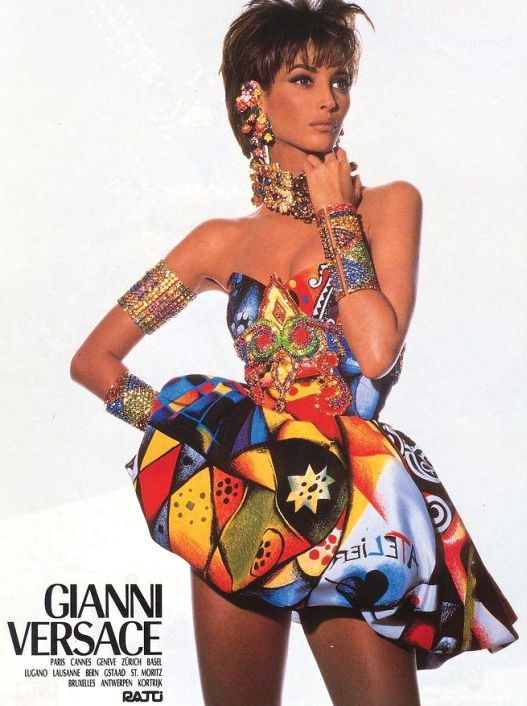 Giai thoại bất diệt về ông hoàng của làng thời trang - Gianni Versace