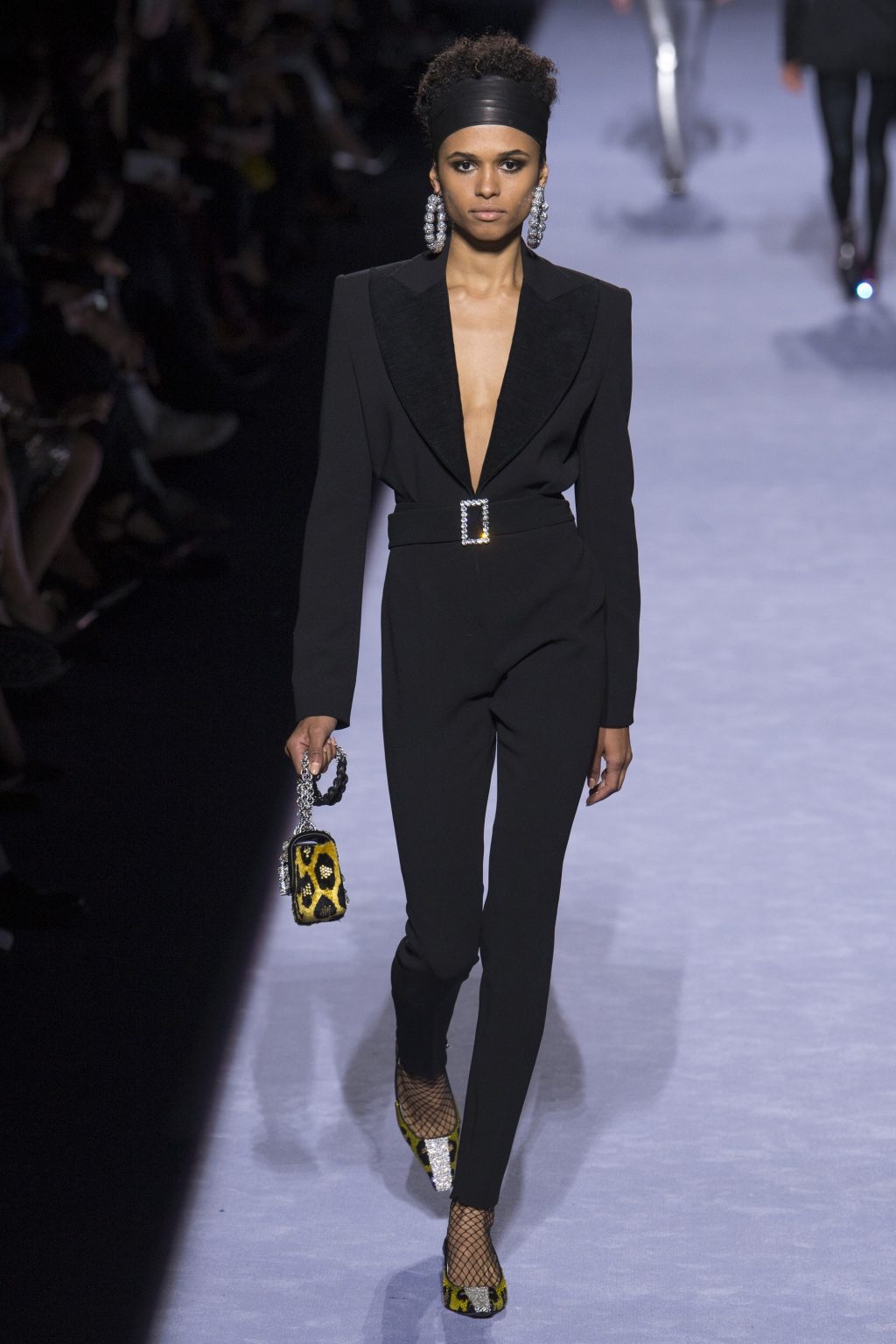 Thương hiệu Tom Ford Ready-to-wear Thu 2018: Thời đại hoàng kim thập niên 80 