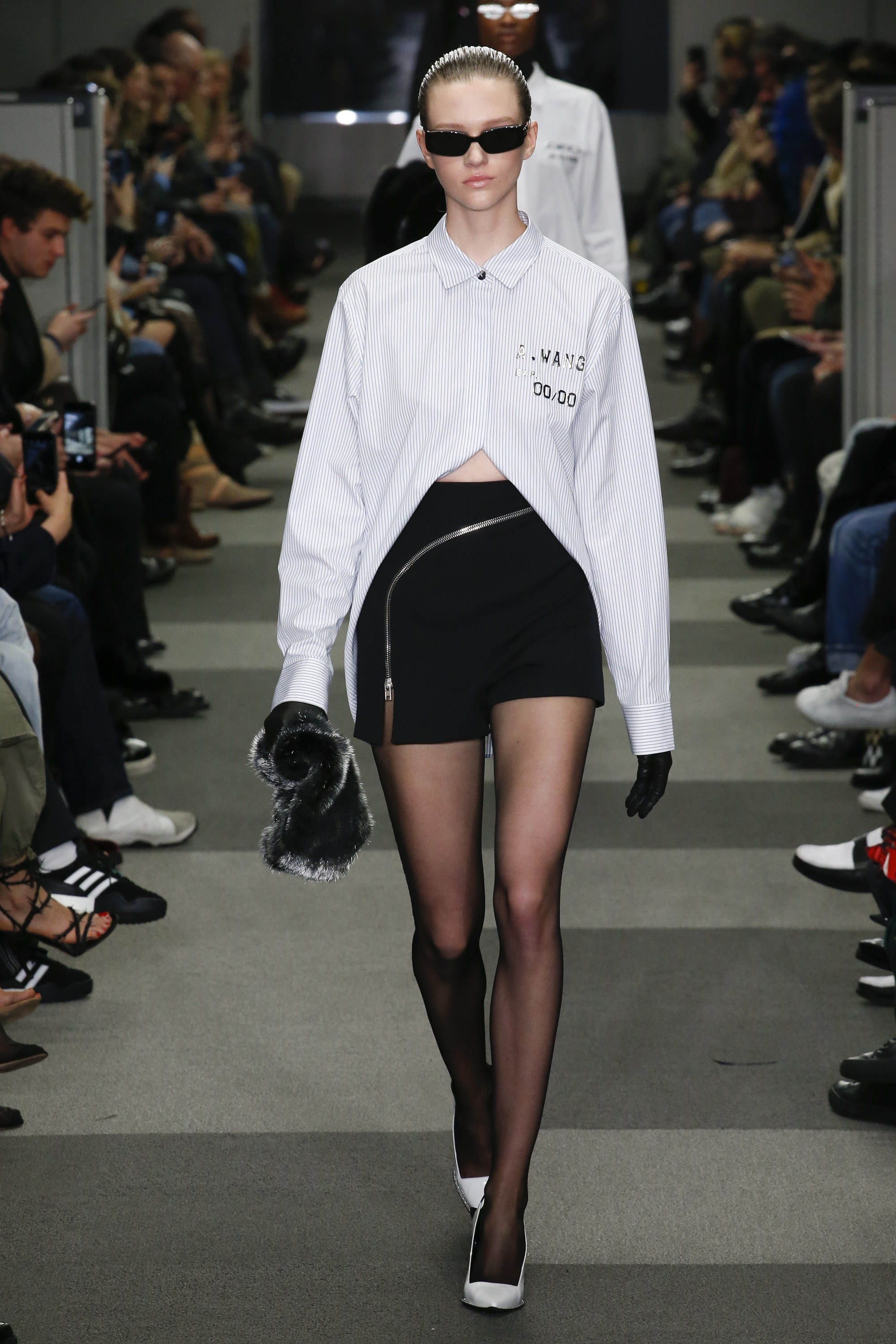 thương hiệu Alexander Wang tại Tuần lễ thời trang New York 2018