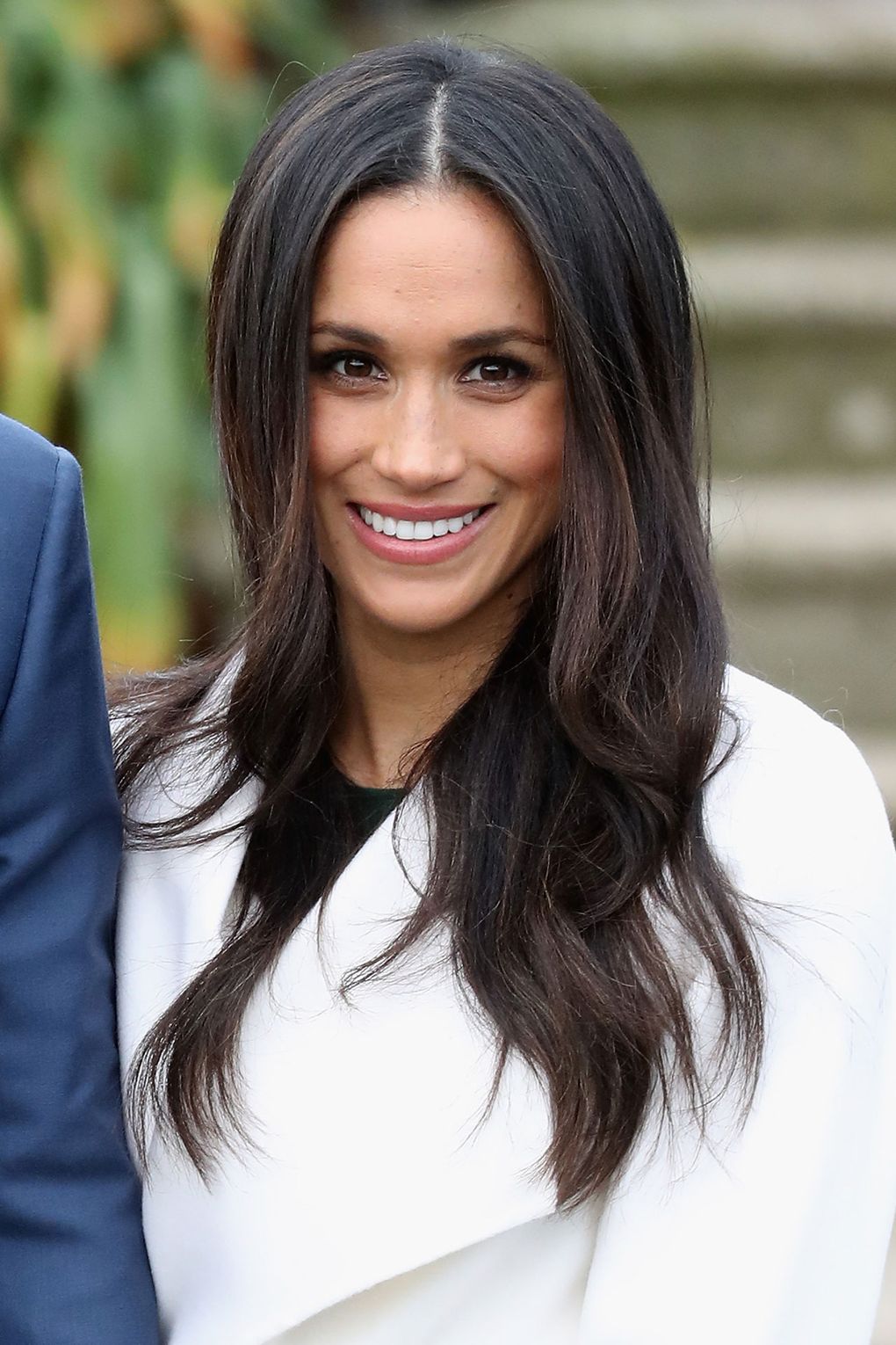 những kiểu tóc đẹp của meghan markle 18