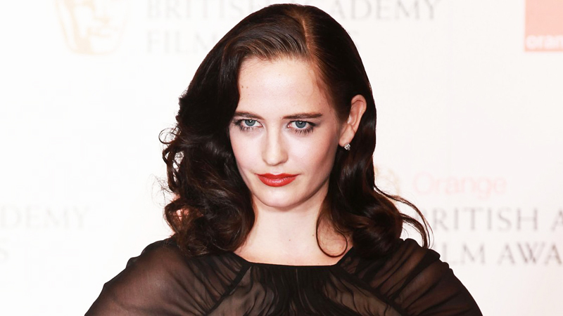 eva green trang điểm quyến rũ ft