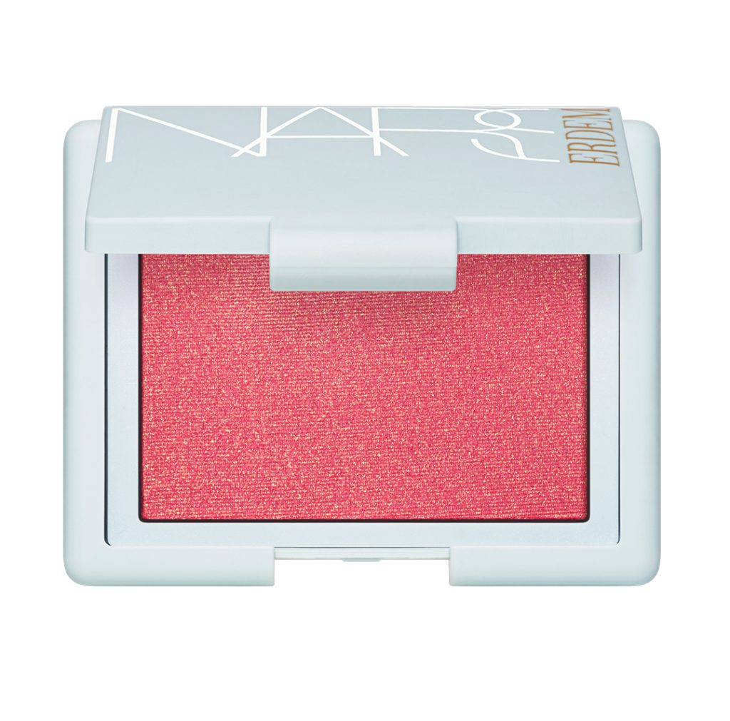 mỹ phẩm giới hạn Nars love me