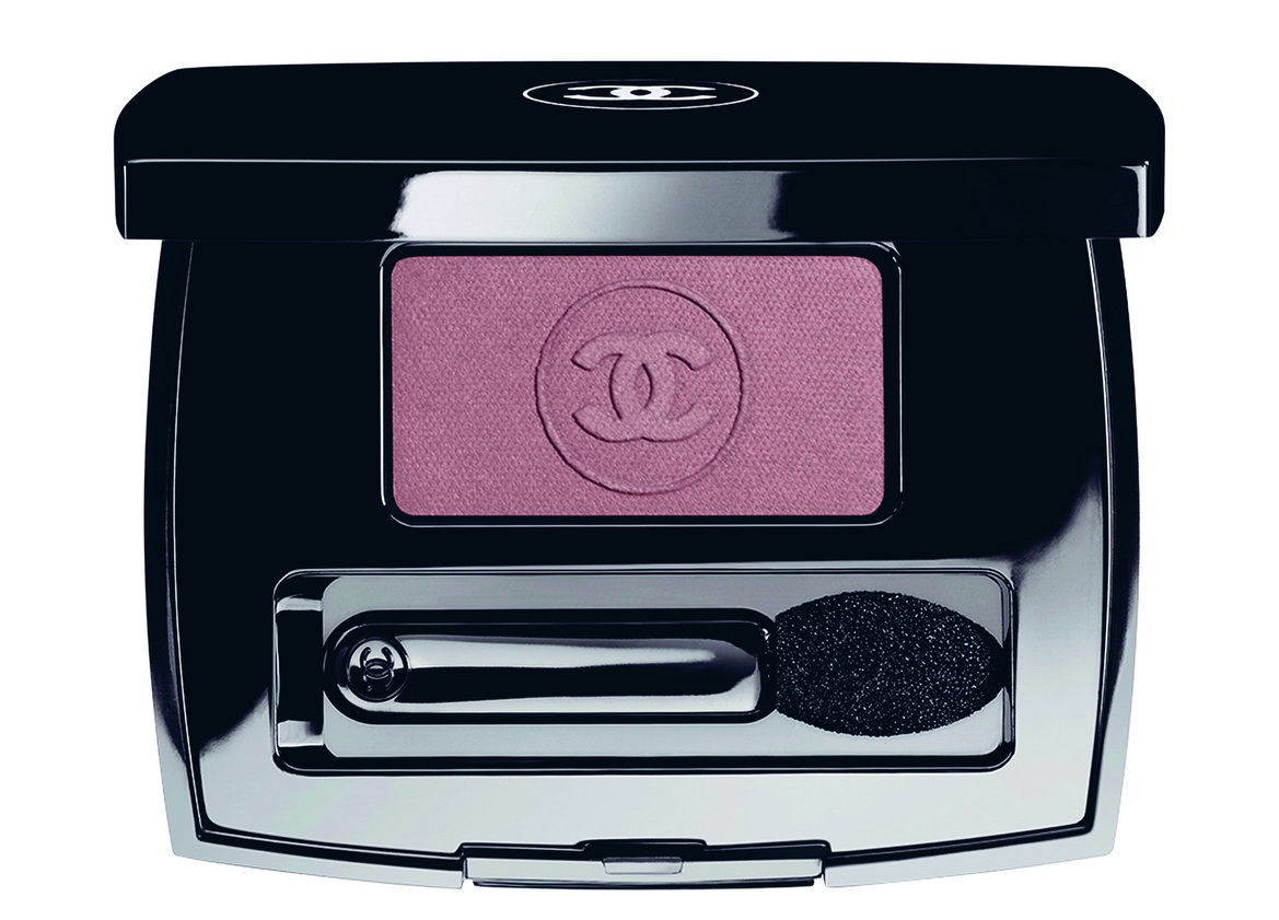 Phấn mắt tím CHANEL 901.000 VNĐ