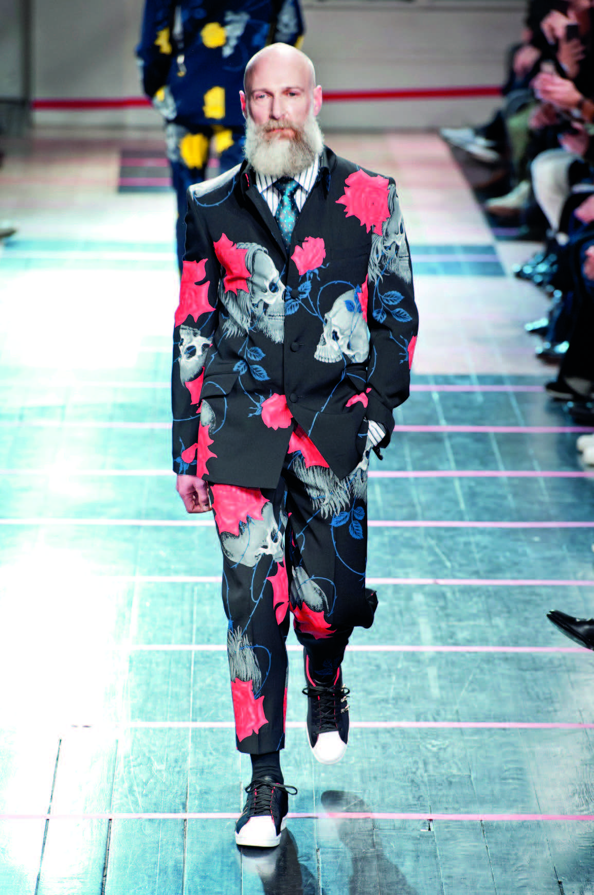 ellevn yohji yamamoto thu dong