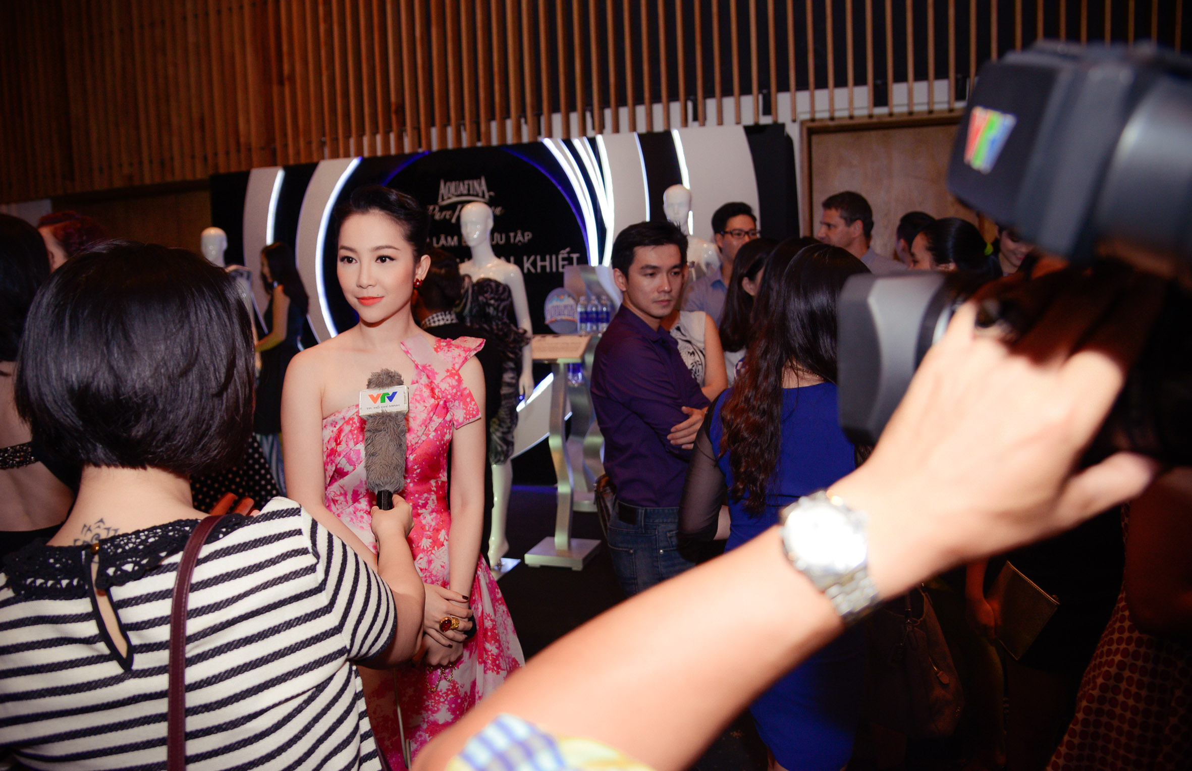 ellevn linh nga phuong my