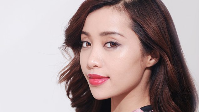 Hiện tượng youtube Michelle Phan - Đẹp như hoa sen