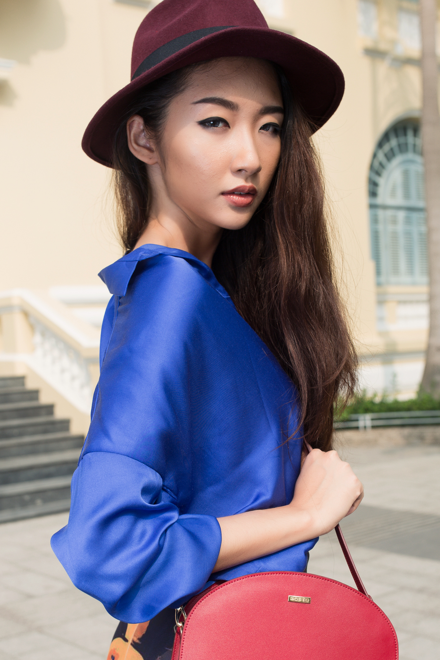 nguoi mau thanh khoa 01