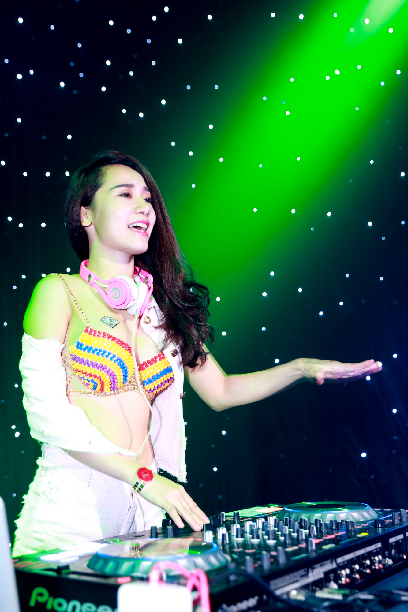 F-Party 02