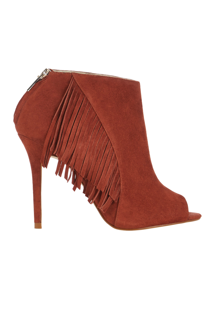 street style giay tua rua karen millen