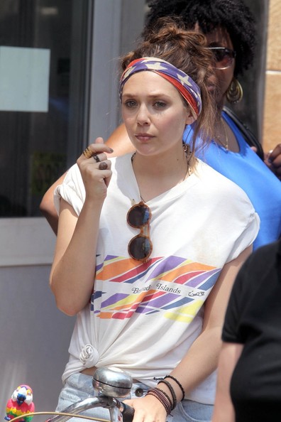 Head Scarf Elizabeth Olsen