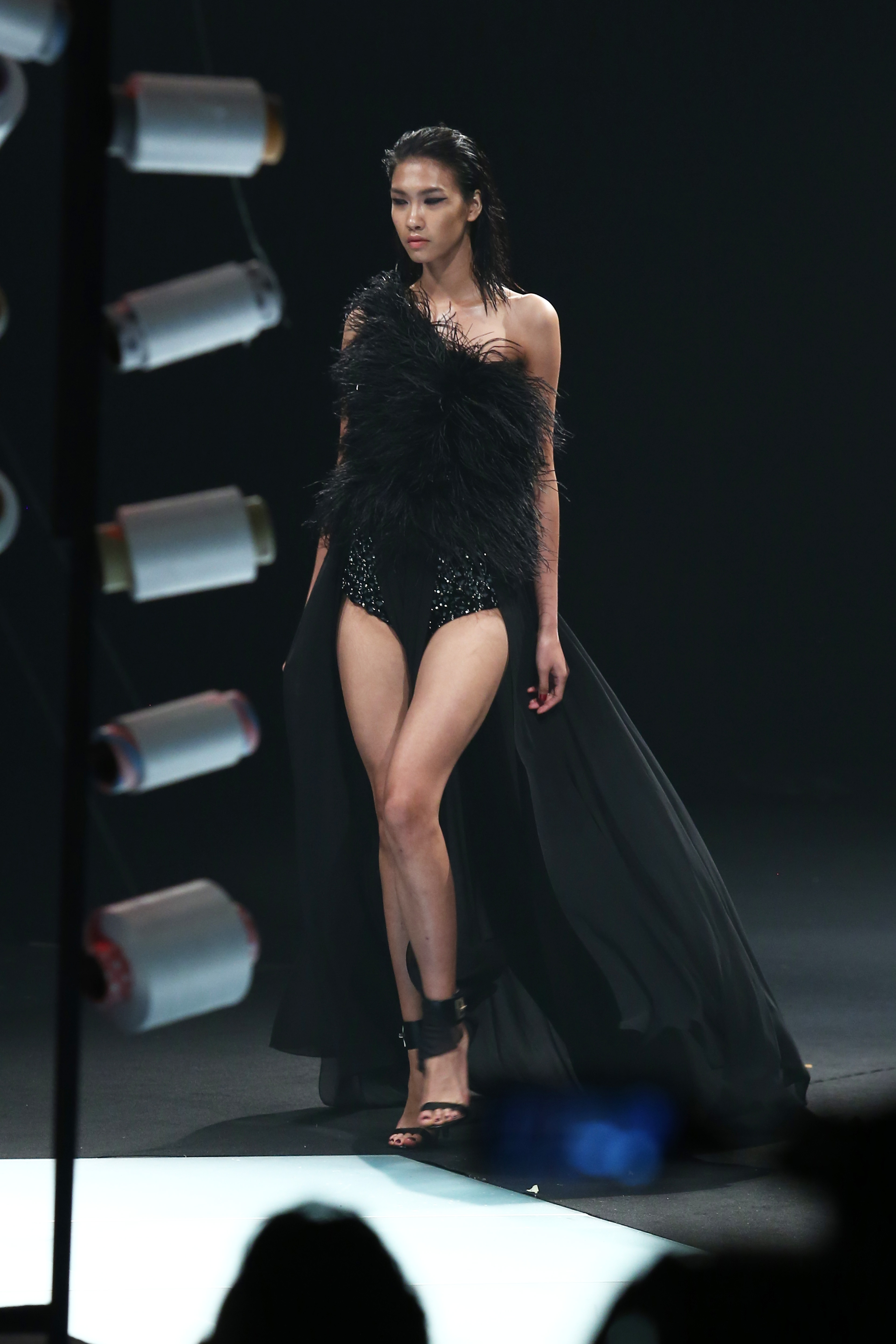 Le Thanh Hoa ELLE Show 22