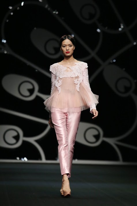 BST Haute Couture Thu-Đông 2015-16 của NTK Alexis Mabille 03