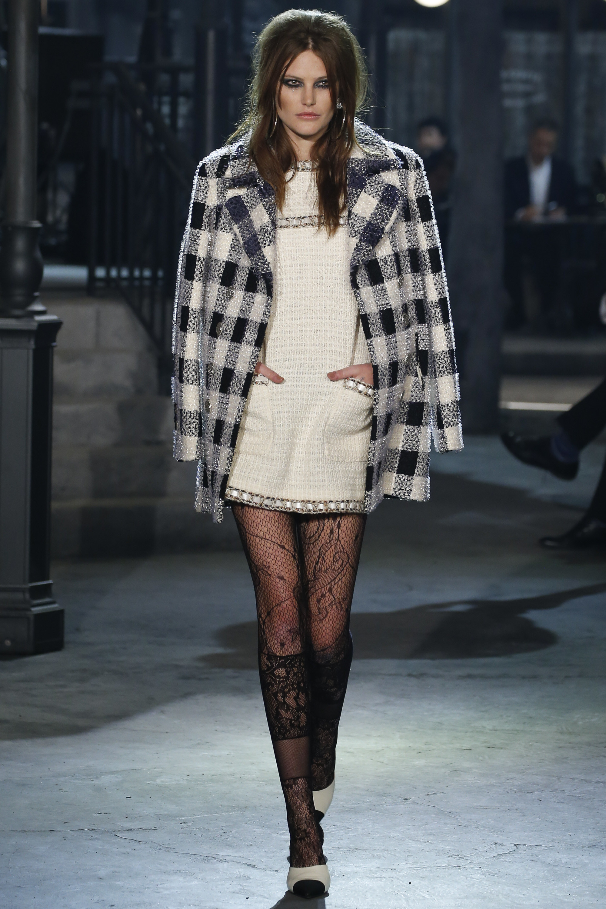 Chanel trình diễn BST Pre-Fall 2016 tại Rome 1
