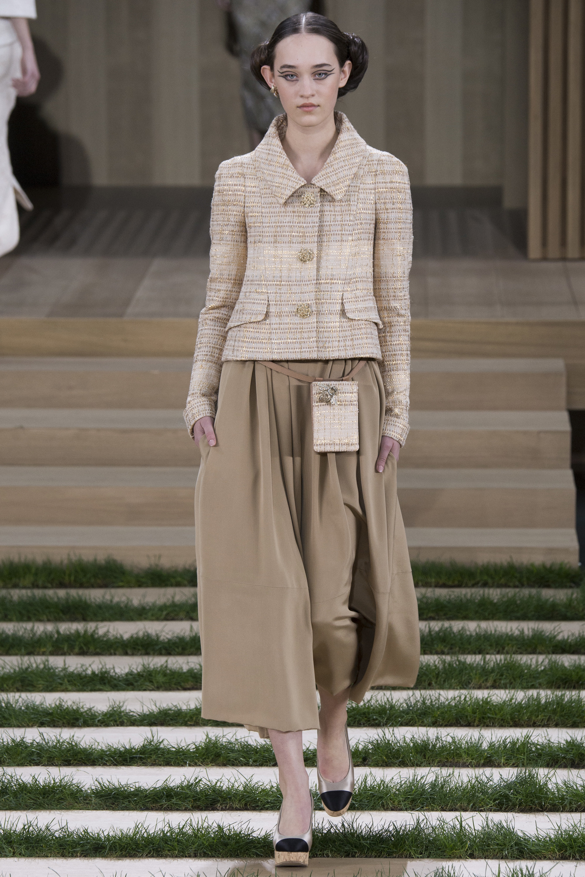 chanel-spring2016-ellevietnam(16)
