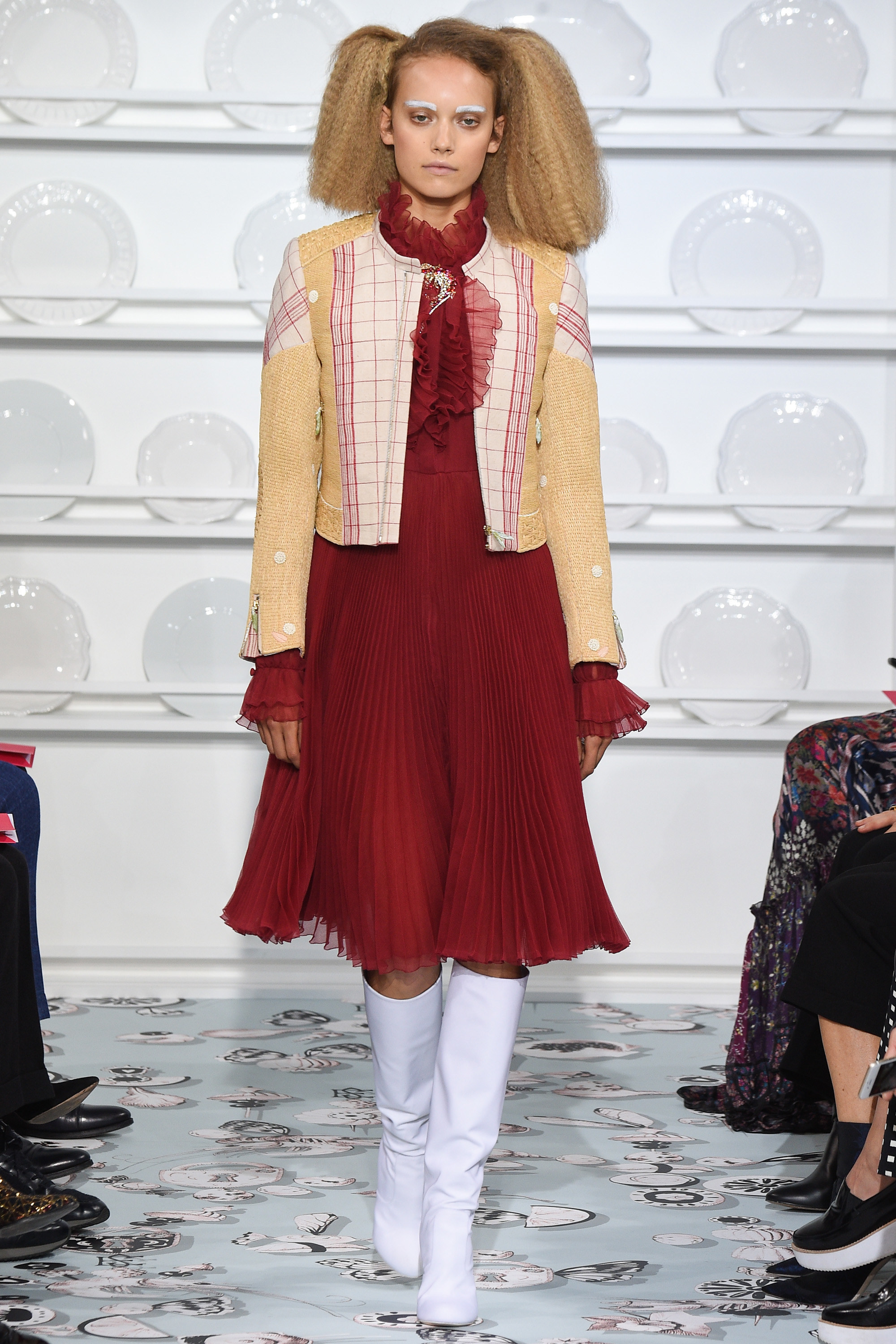 schiaparelli-spring-2016-ellevietnam(10)