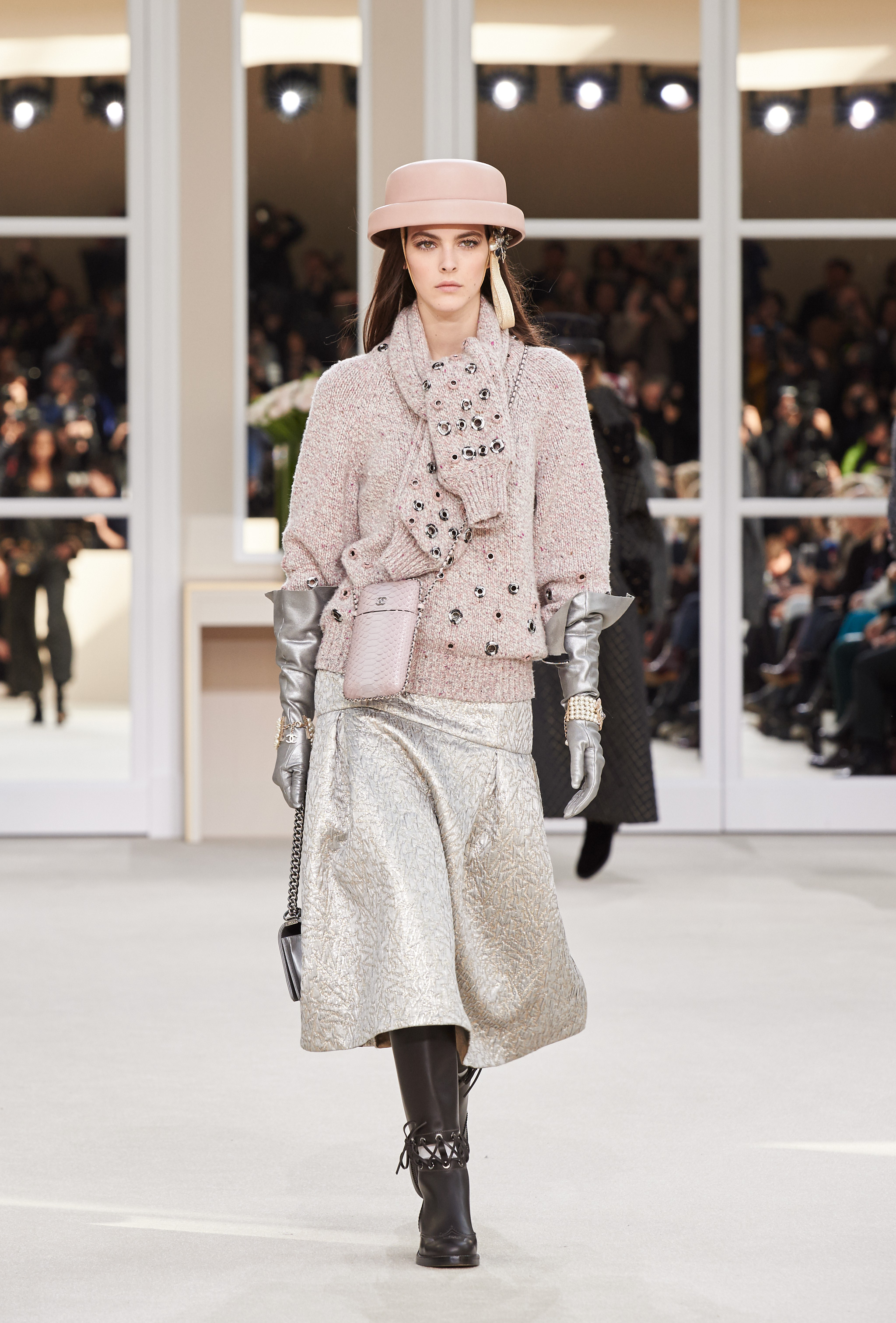 Bộ sưu tập Chanel Thu Đông 2016 ELLE VIETNAM