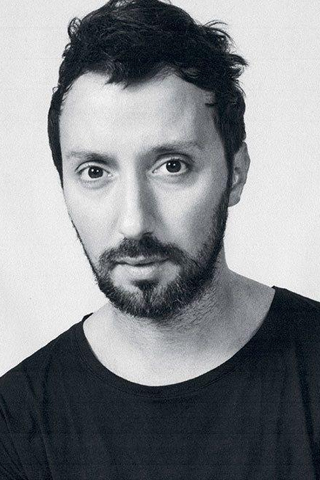 Anthony Vaccarello về với Yves Saint Laurent elle vn imag