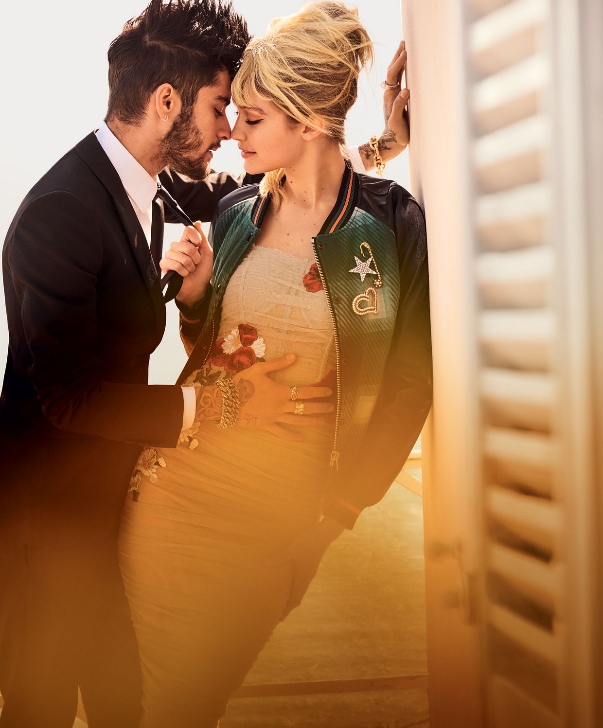 Gigi Hadid và Zayn Malik trên US Vogue - elle vietnam 07