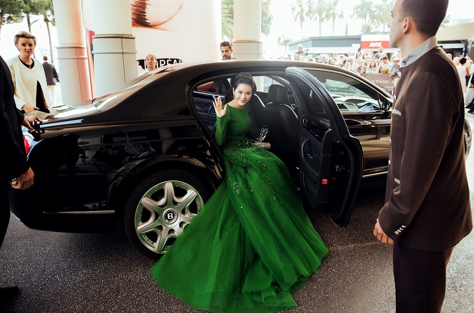 Vẻ đẹp đầy chất thơ của Lý Nhã Kỳ tại Cannes 2016 17