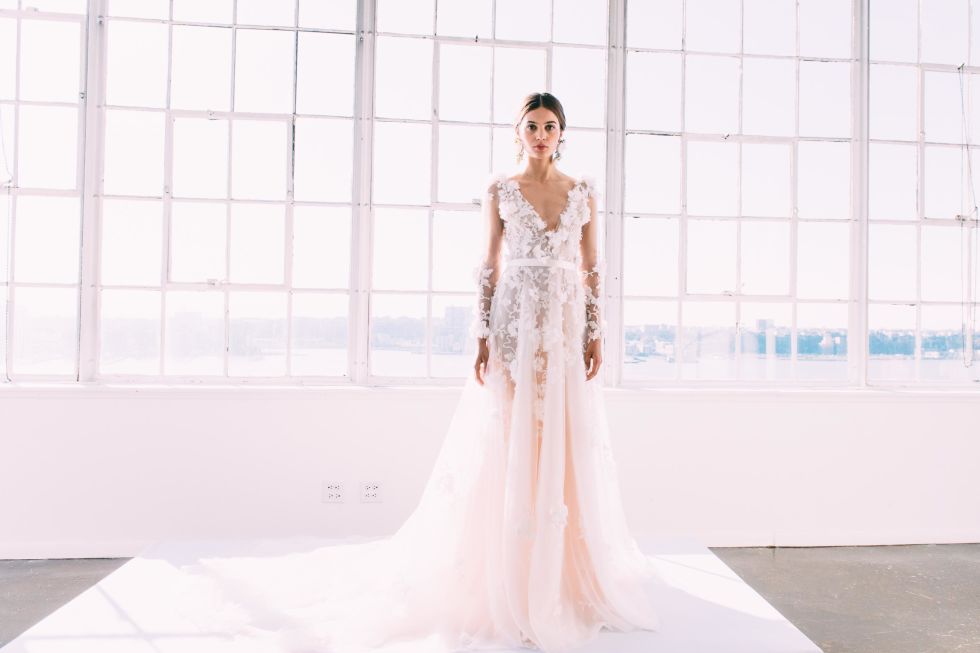 Hình ảnh hậu trường từ Bridal Spring Fashion Week 2017 - ellevietnam 09