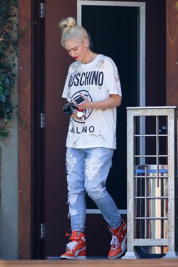 Phong cách thời trang denim của Gwen stefani