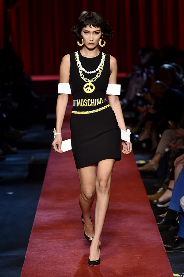 Lạ lẫm với búp bê Gigi Hadid và Bella Hadid ELLE VN