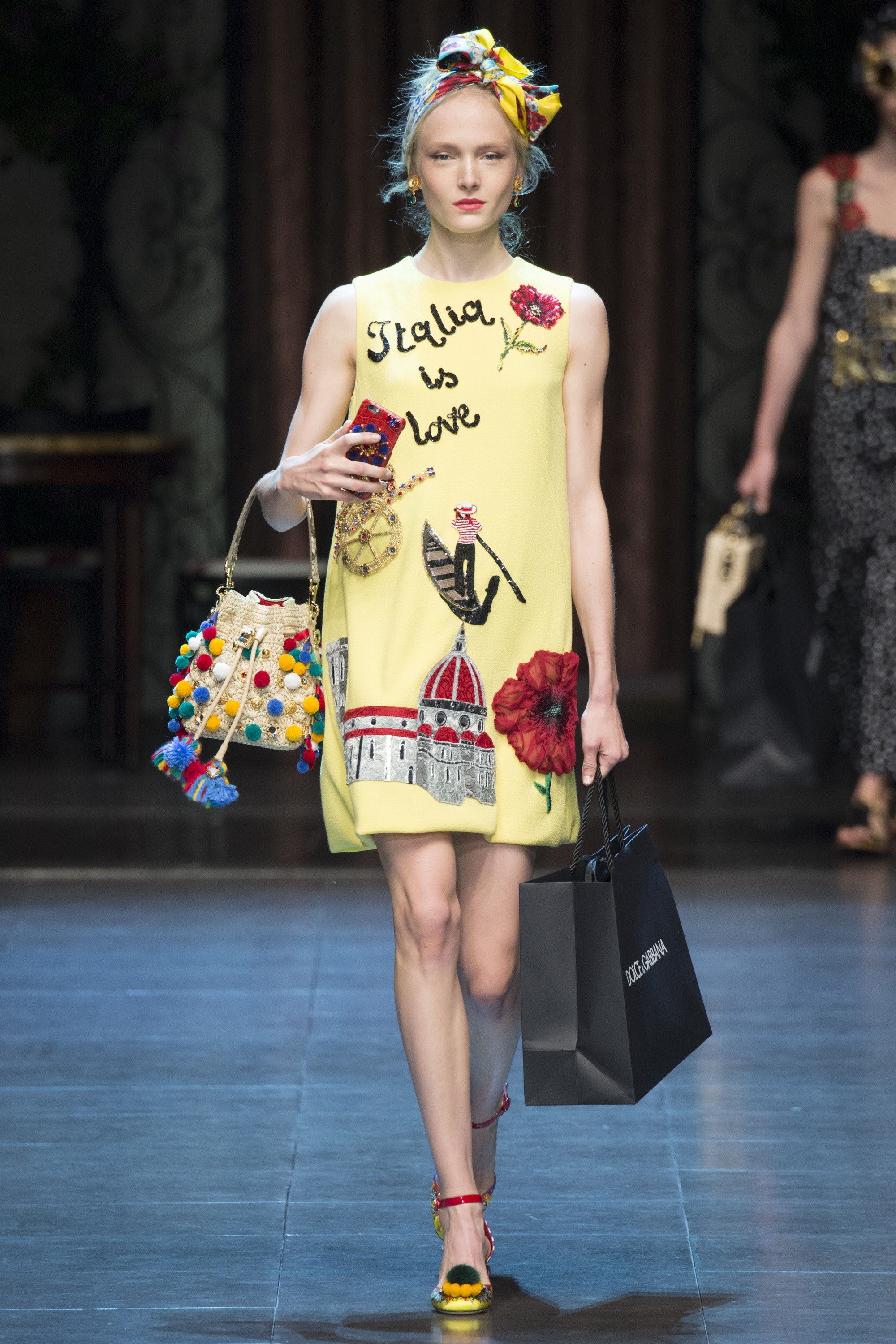 Bộ sưu tập Dolce&Gabbana Xuân Hè 2016 - Ellevn