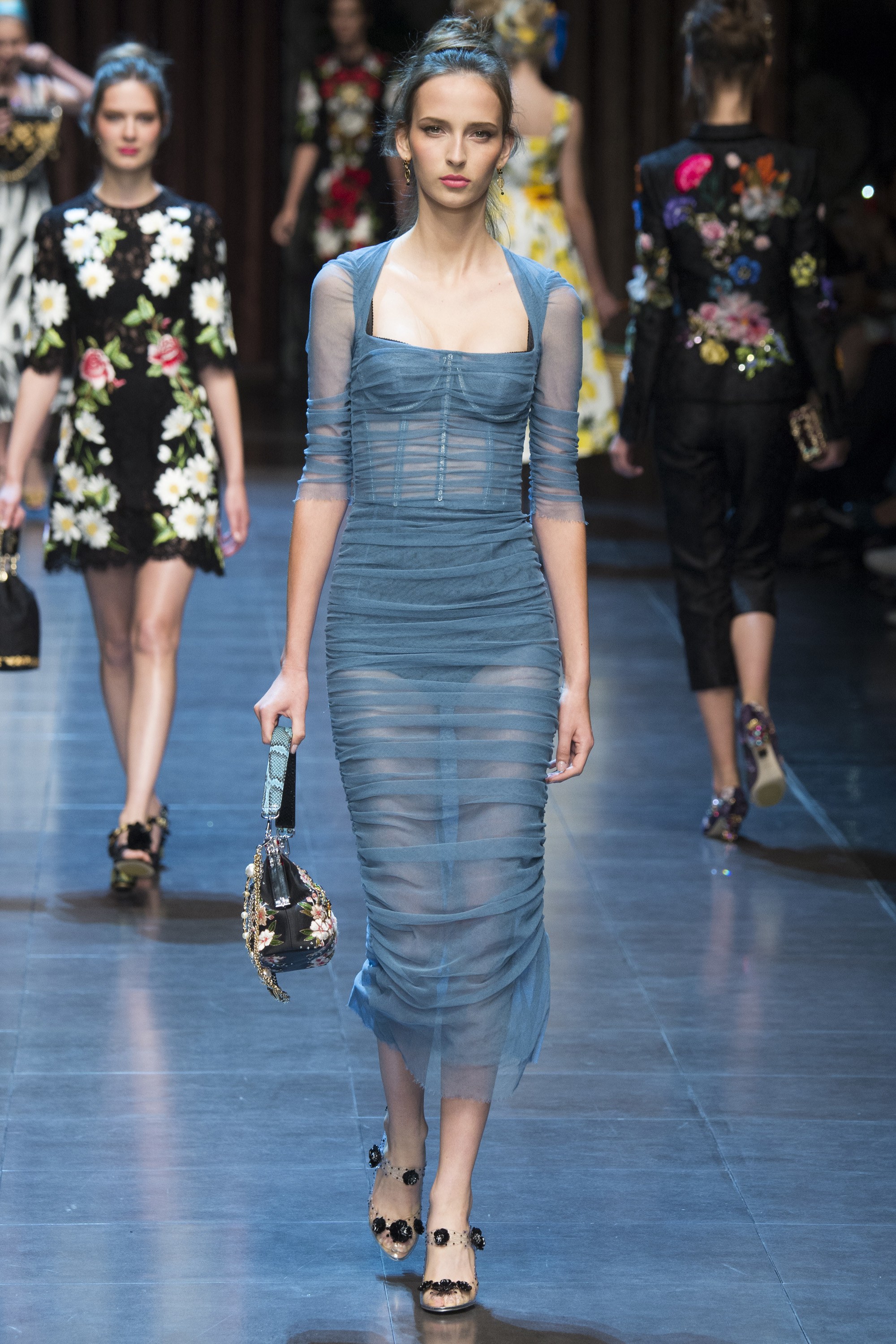 Bộ sưu tập Dolce&Gabbana Xuân Hè 2016 - Ellevn