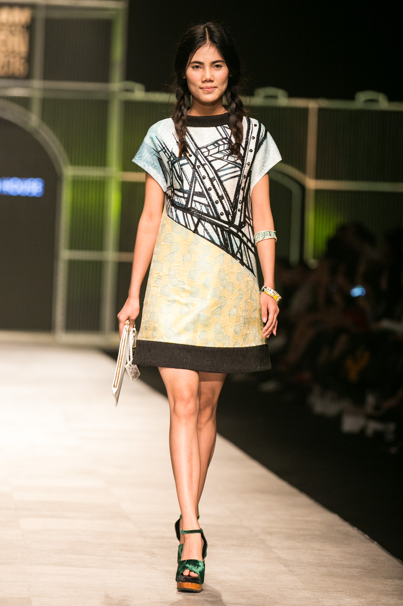 BST Thu-Đông 2016 của Thuy Design House - Thủy Nguyễn