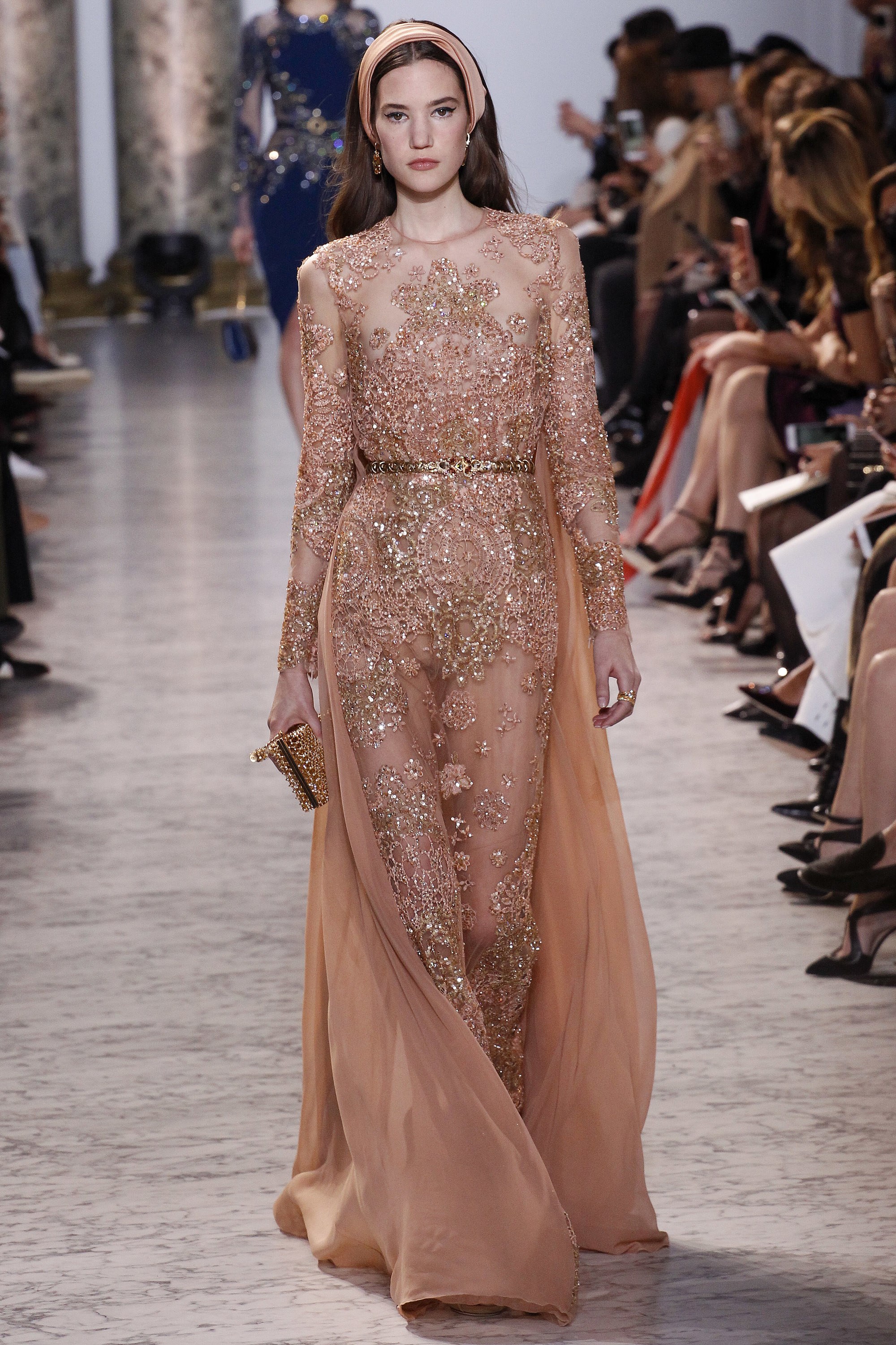 Những BST nổi bật tại tuần lễ Haute Couture Xuân-Hè 2017 - ELLE VN
