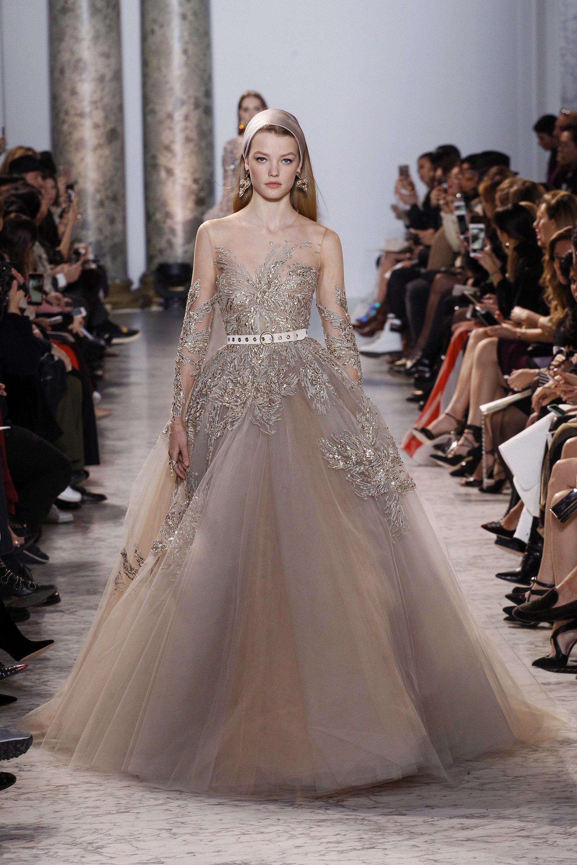 Những BST nổi bật tại tuần lễ Haute Couture Xuân-Hè 2017 - ELLE VN