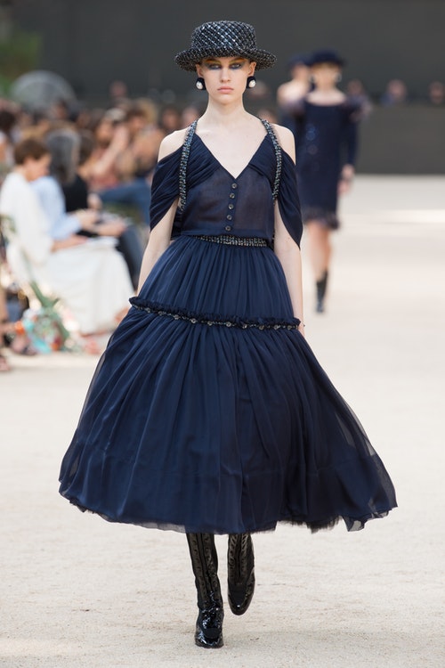Chanel Couture Thu 2017_ELLEVN