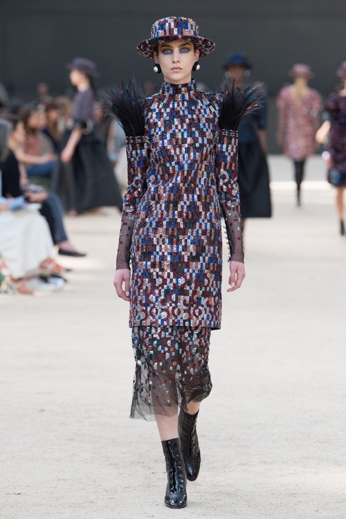 Chanel Couture Thu 2017_ELLEVN