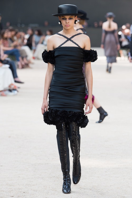 Chanel Couture Thu 2017_ELLEVN