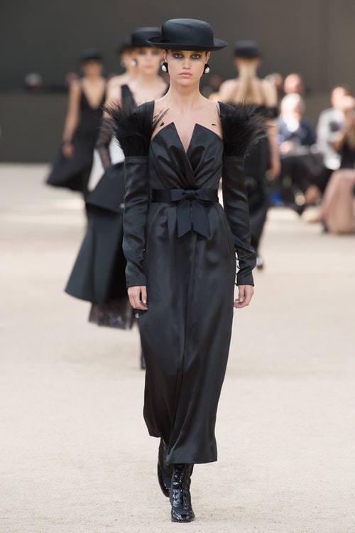 Chanel Couture Thu 2017_ELLEVN