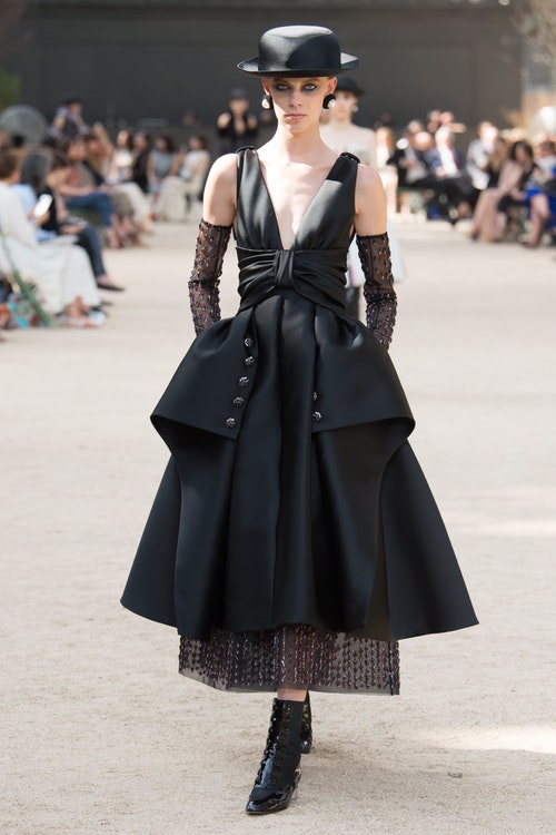 Chanel Couture Thu 2017_ELLEVN