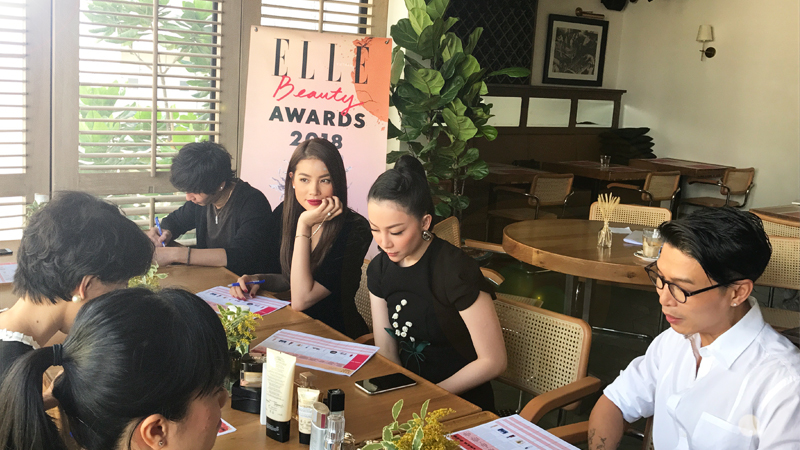 [ELLE Beauty Awards 2018] Ban cố vấn đã có lựa chọn sản phẩm yêu thích nhất