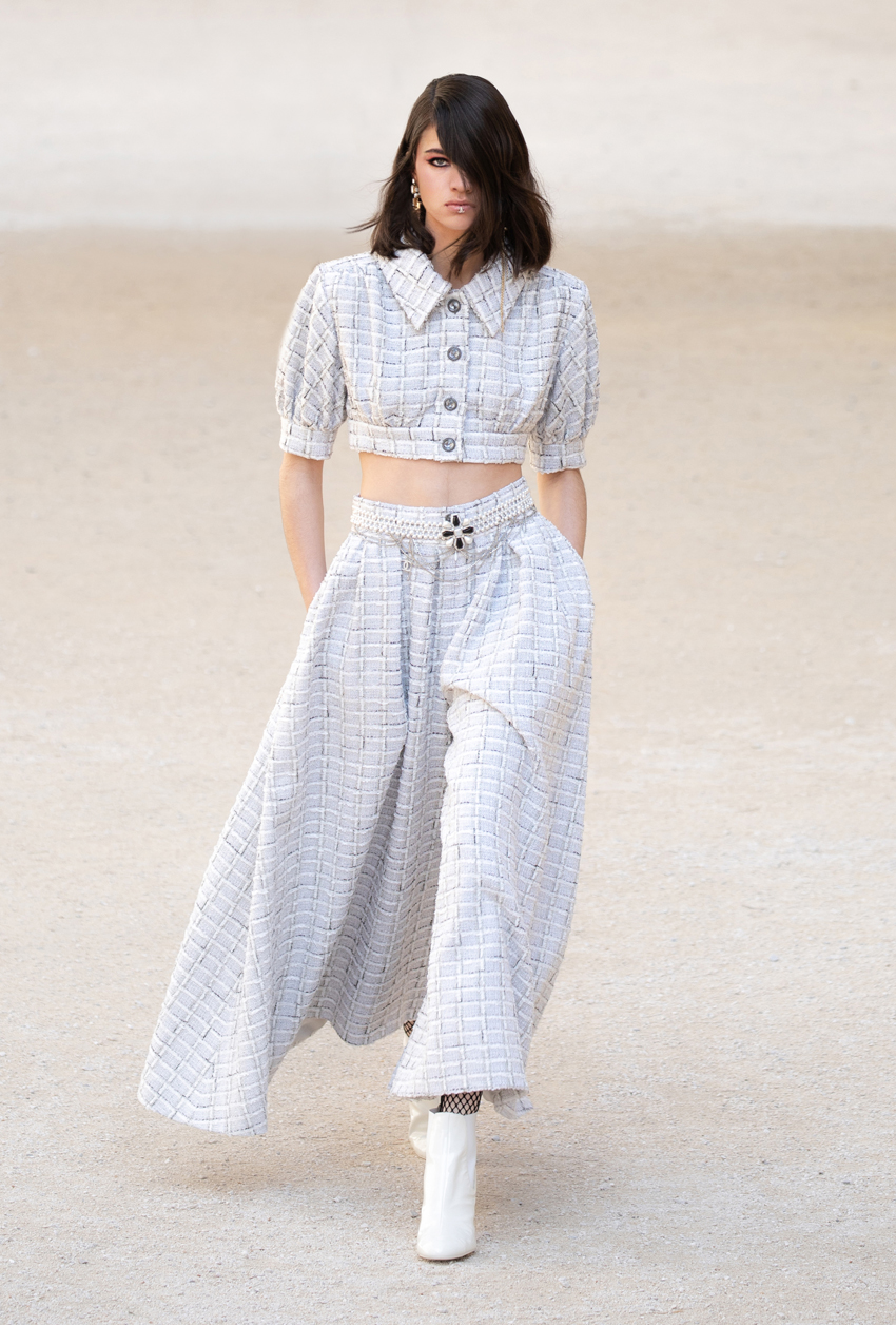 chanel 2021/22 look 35