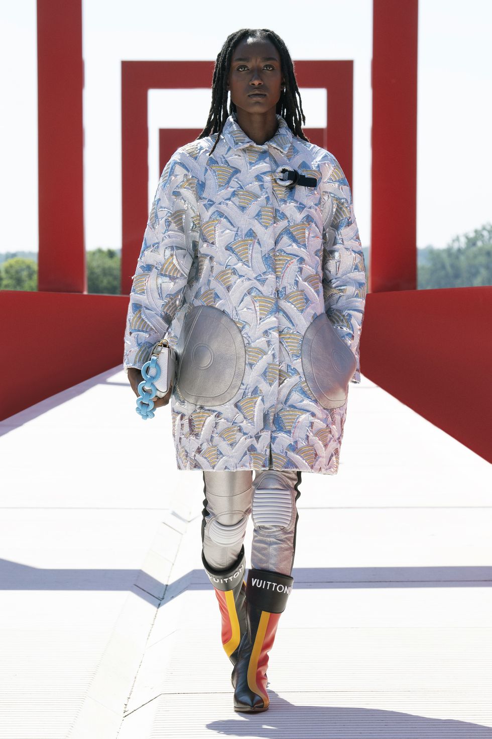 LV Look 13