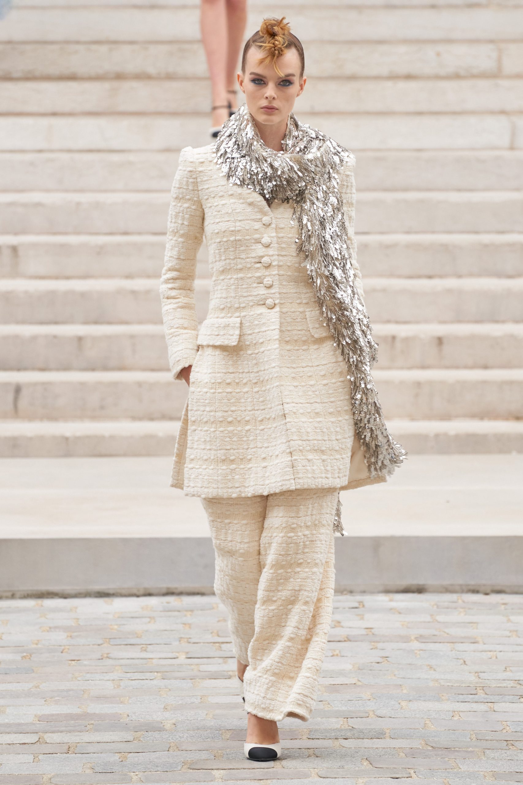 Chanel Look 25