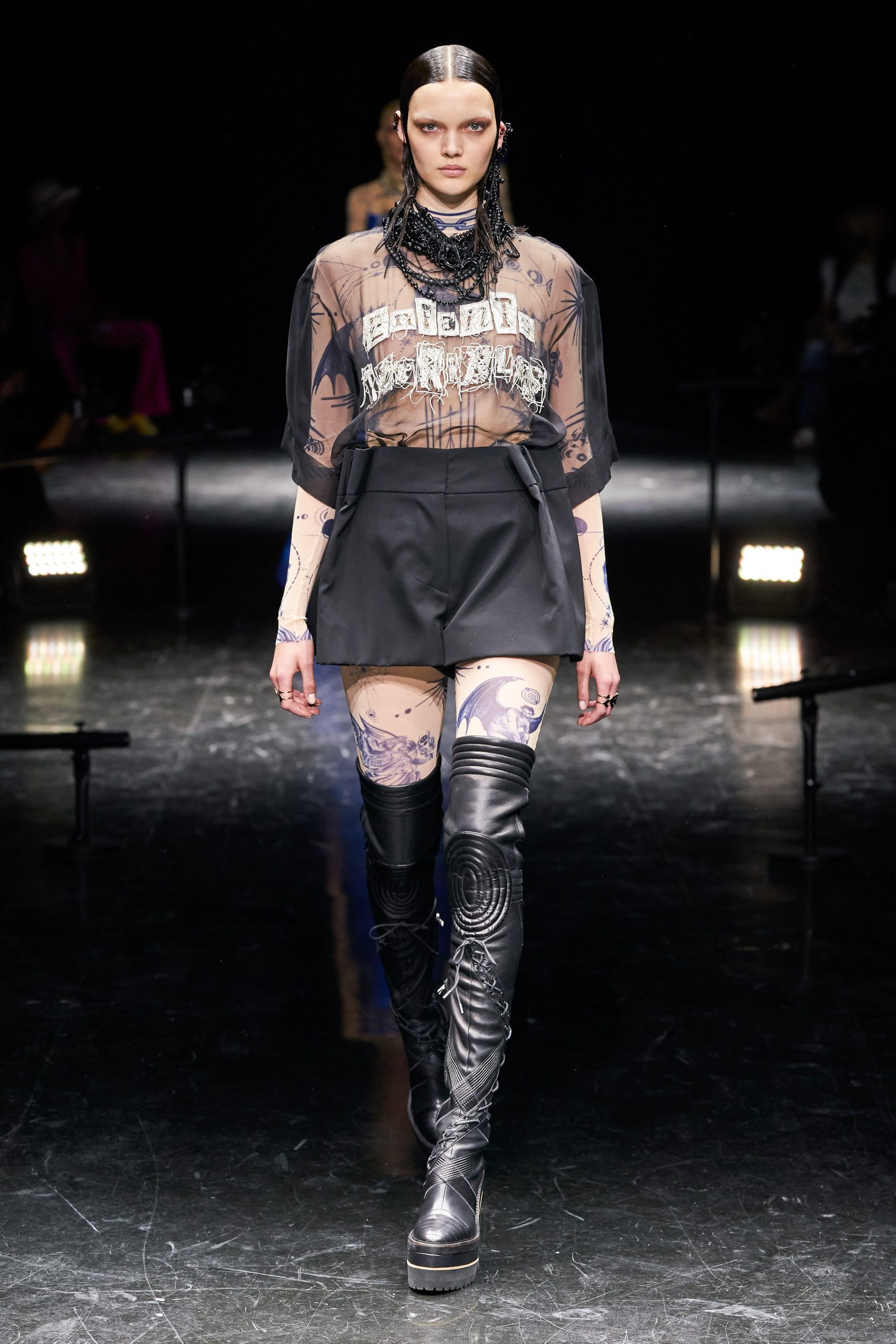 Look 29 JPG HC