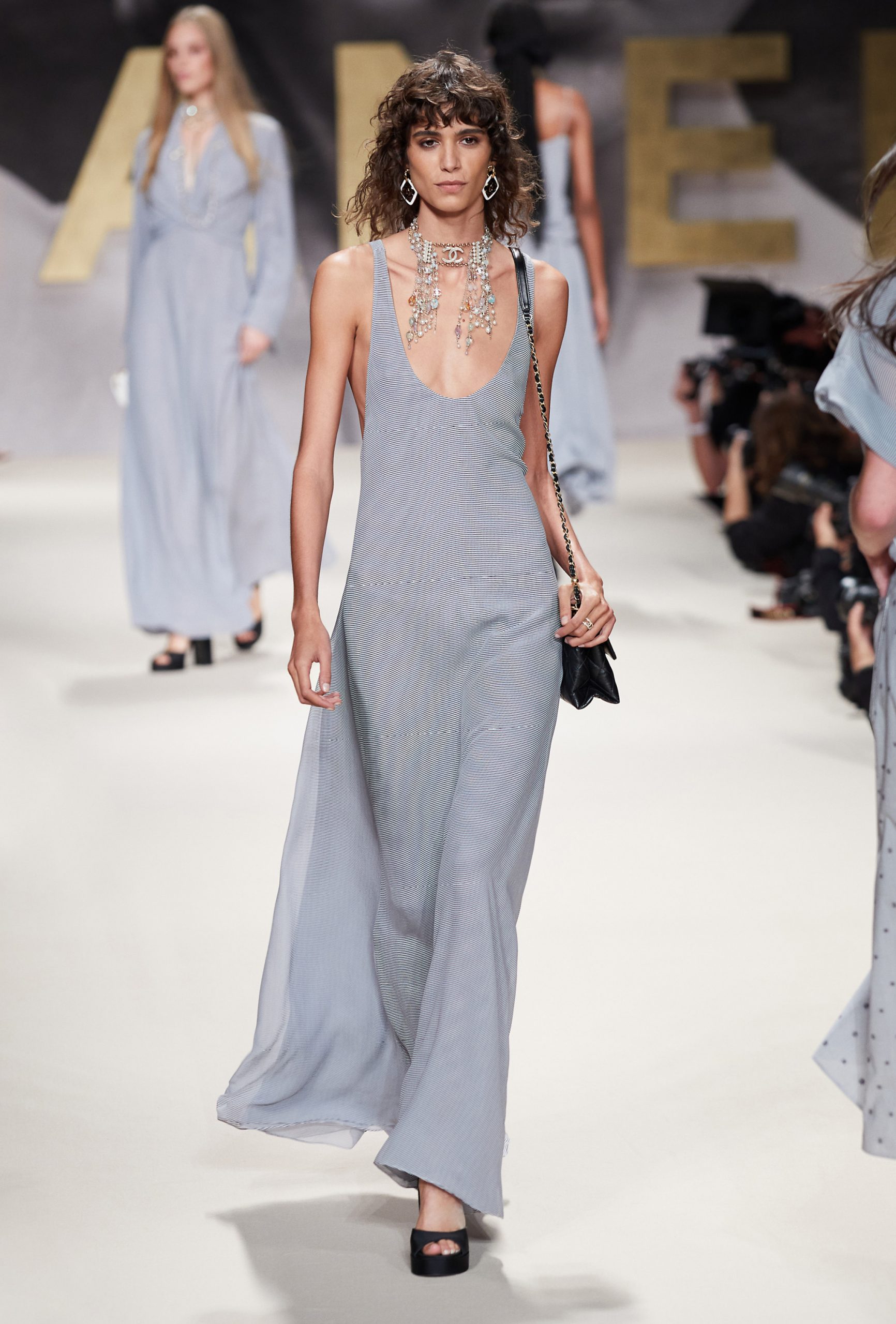 Chanel SS21 Look 25