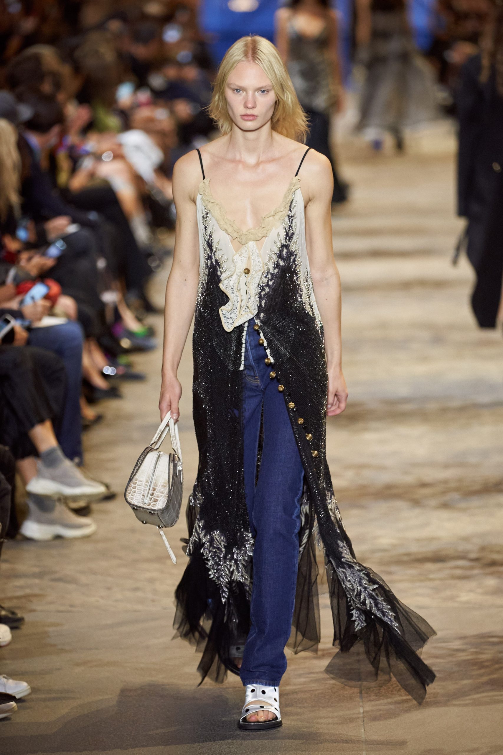 LV Look 16