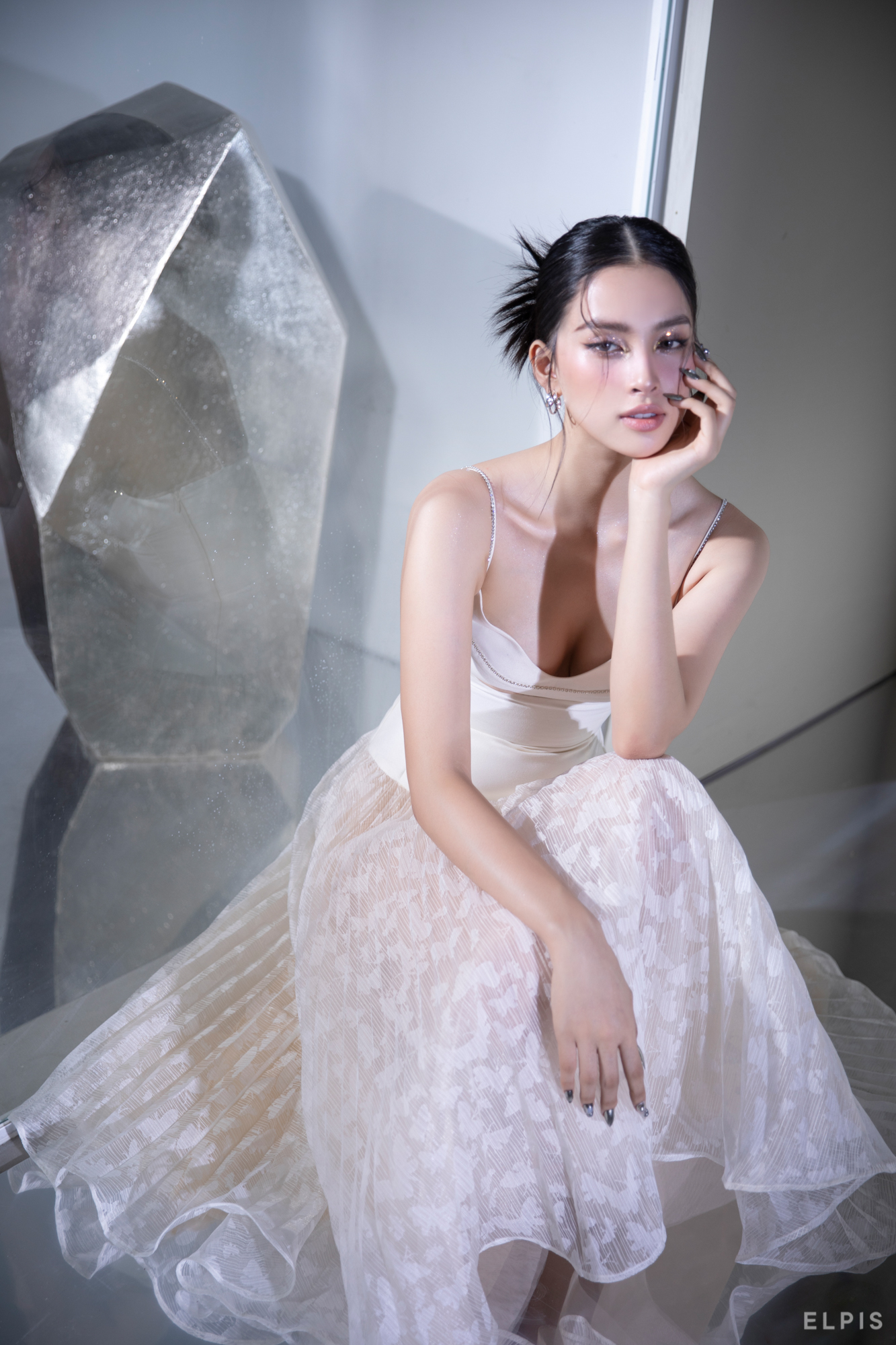 Elpis thu đông 2021 look 3