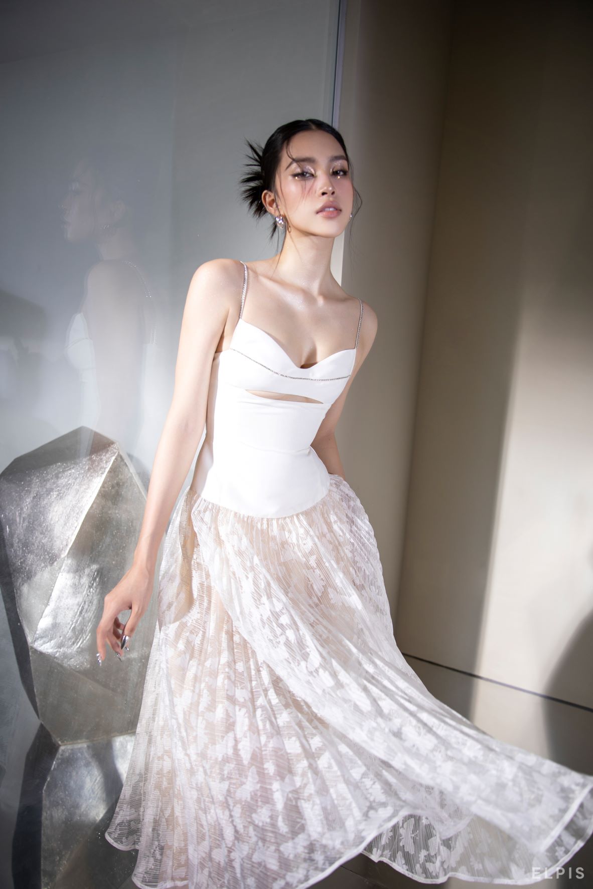 Elpis thu đông 2021 look 5