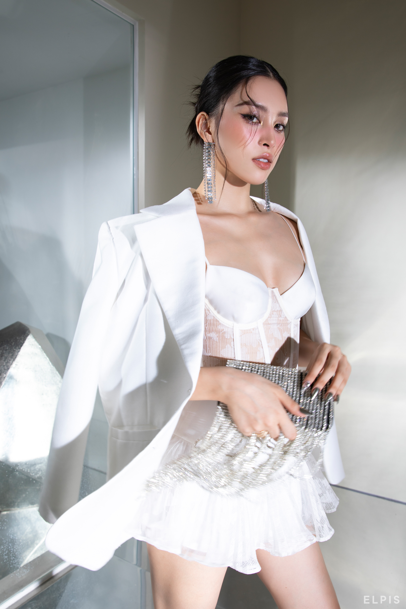 thời trang dạ tiệc của Tiểu Vy