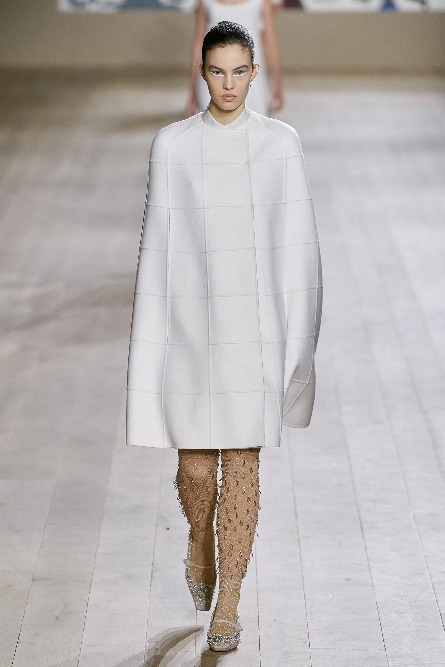 CD Haute Couture Xuân Hè 22 look 24