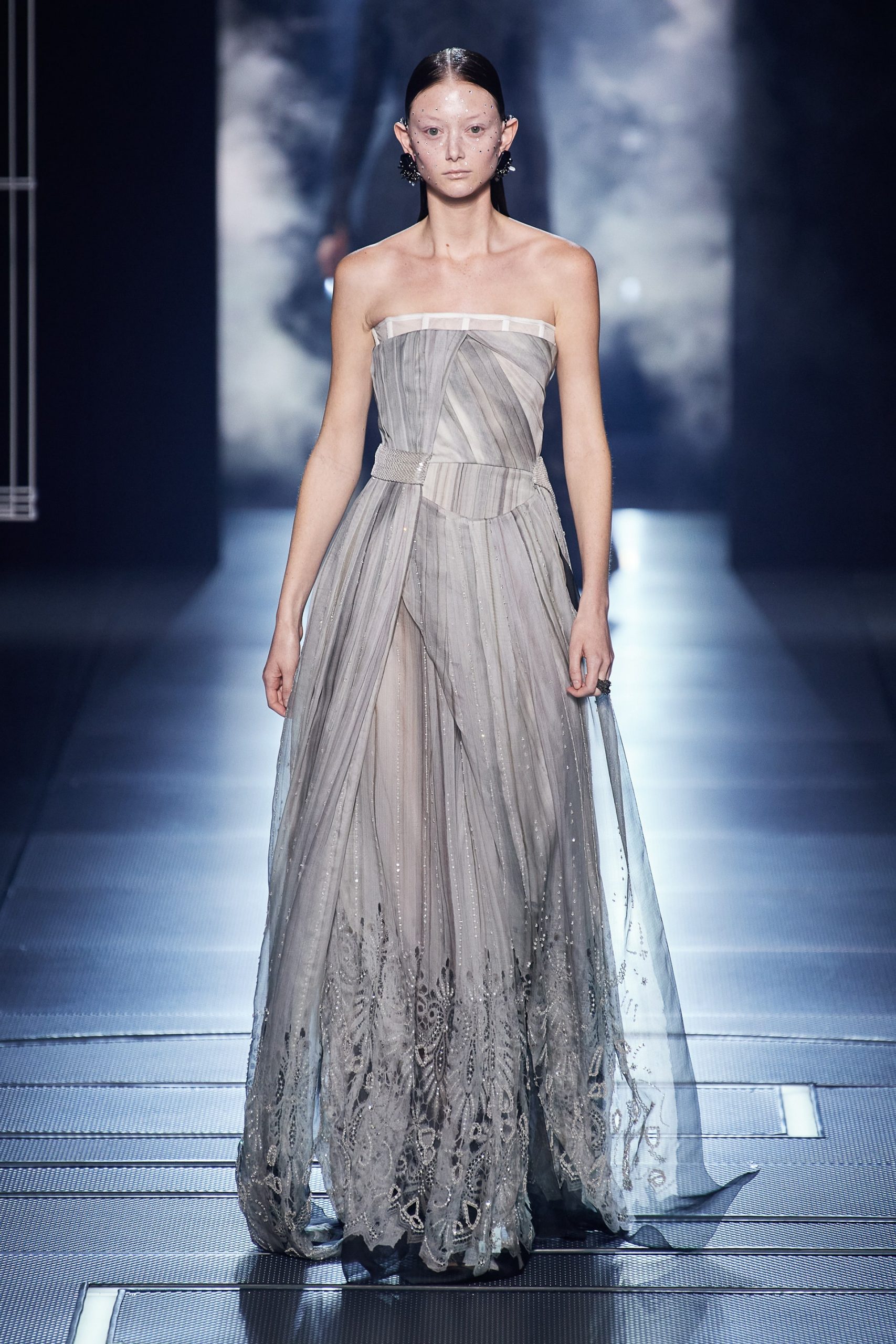 fendi haute couture mùa xuân hè 2022