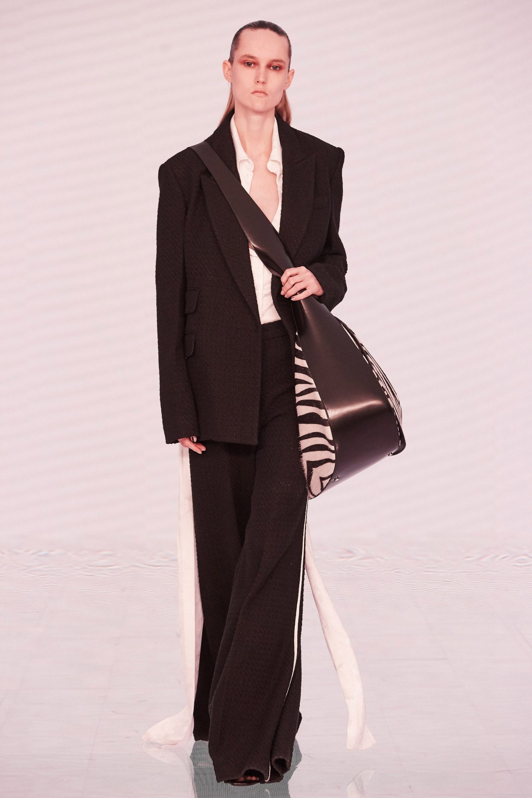 Peter Do Thu-Đông 2022 look 17